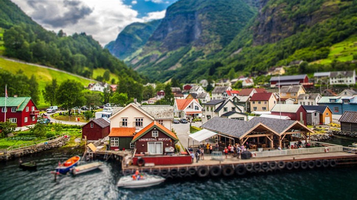 Norwegian micro-town alpine lake 4K Ultra HD Views:12411 Date:2017/12/14 10:07:59