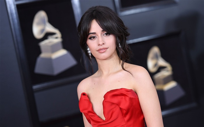 Camila Cabello 2018 Grammy HD Photo Views:11012 Date:2018/2/12 2:27:15