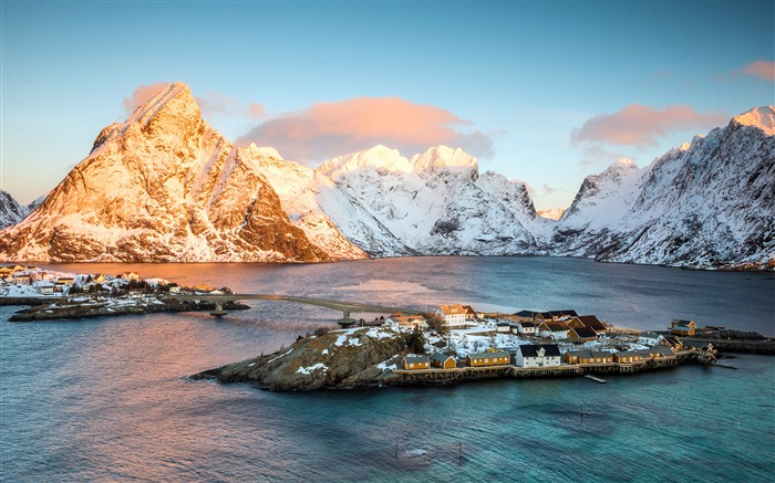 Winter Norway Lofoten Mountains Sea Bay Views:11719 Date:2018/5/5 10:44:27