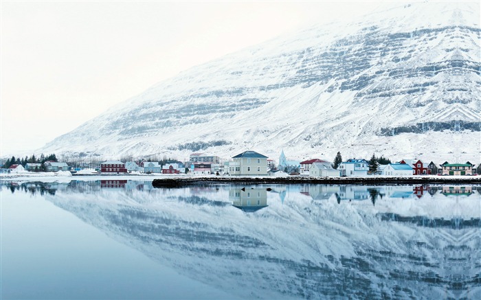 Inverno, lago, montanha de neve, cidade pequena Visualizações:10965