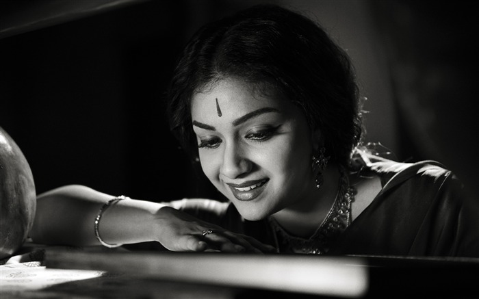 Mahanati Keerthy Suresh India 2018 Film Poster Views:6686 Date:2018/6/16 6:52:10