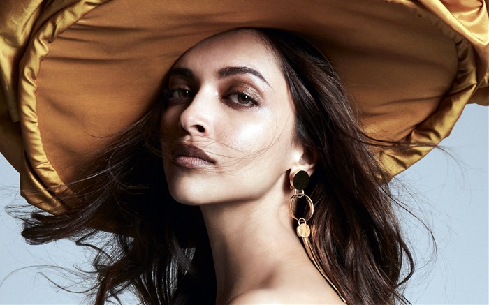 2018, Deepika Padukone, Moda, Atriz, Foto Visualizações:7206