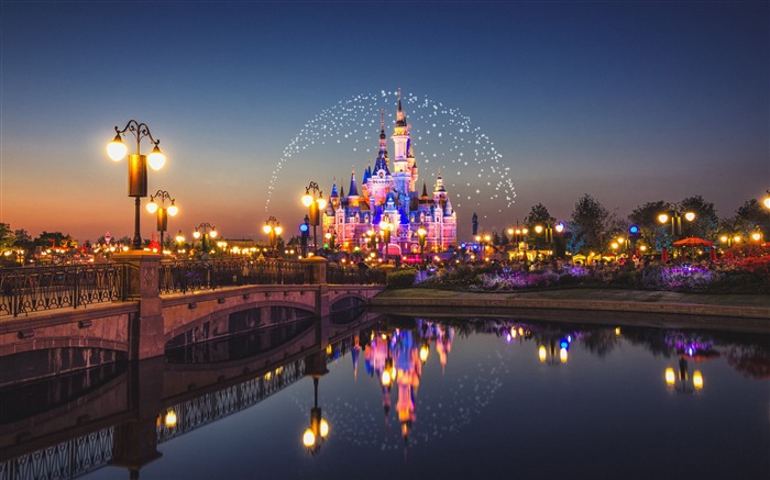 China, Shanghai, Disneyland, castillo, noche Vistas:23796