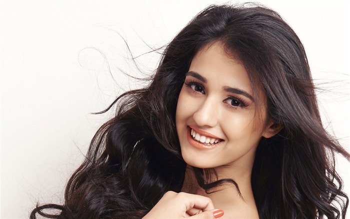 Disha Patani, India, Hermosa, Actor, Foto Vistas:13205