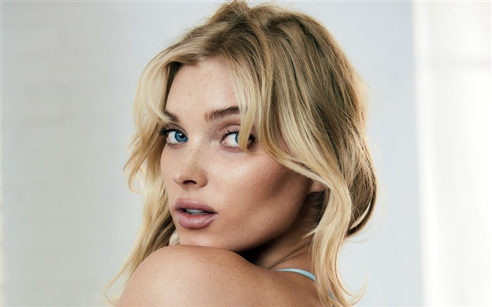 Elsa Hosk, Loira, Beleza Da Menina, 2018, Foto Visualizações:6281