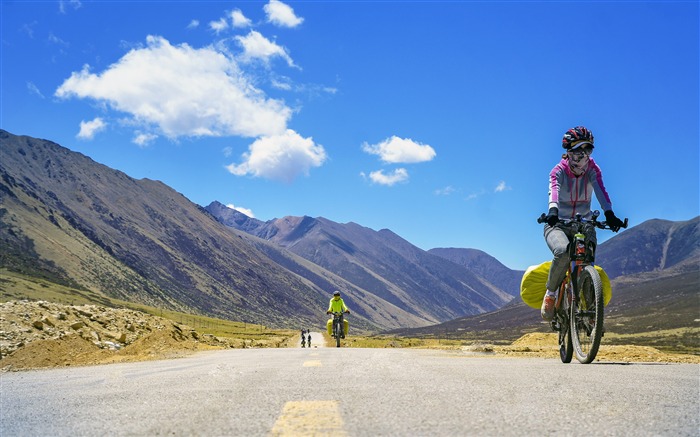 China Tibet Cycling Tourism Blue Sky Views:7308 Date:2018/8/23 10:17:53