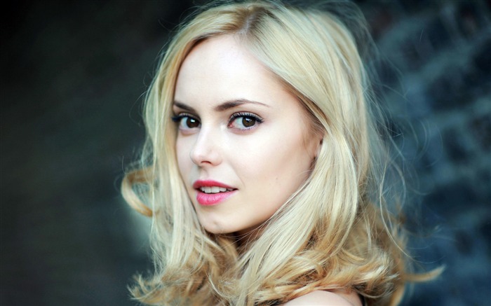 Hannah Tointon, 2018, blonde, actrice de beauté Vues:12987