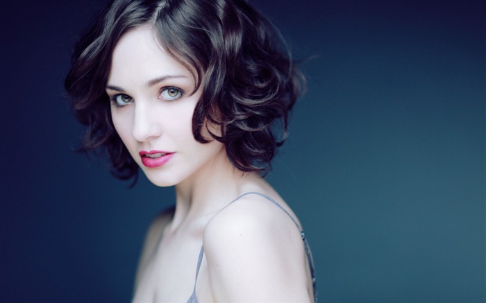 Tuppence Middleton 2018 Beauty Actress Photo Views:9552 Date:2018/11/28 8:17:49