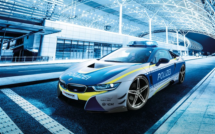 2018年，寶馬，i8，Polizei，概念車，海報 查看次數:6458