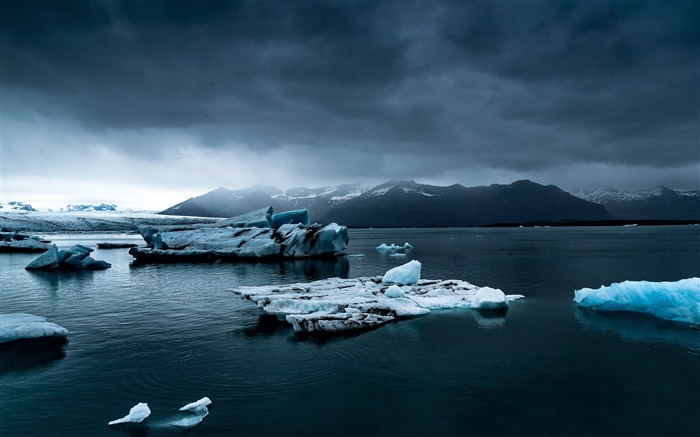 Antarctic Continental Glacier Polar Night Ocean Views:13415 Date:2019/1/13 7:02:40