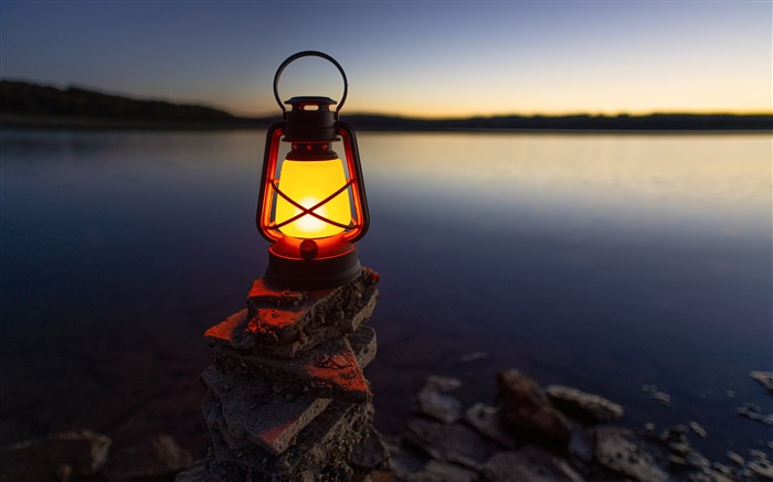 Oil lamp Lake Coast 2019 Featured Desktop Views:7767 Date:2019/10/12 5:40:17