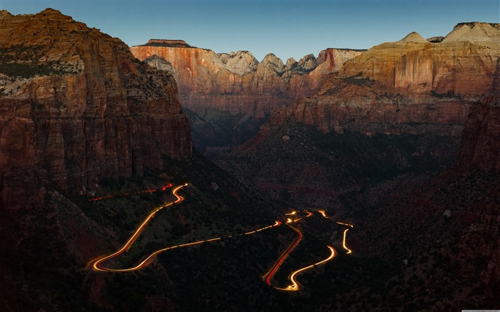 2020 Zion National Park Canyon Scenery HD Desktop Views:6318 Date:2020/4/8 5:56:28