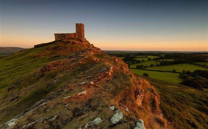 United Kingdom Devon Hilltop 2020 Travel Scenery Photo Views:6975 Date:2020/4/14 6:11:44