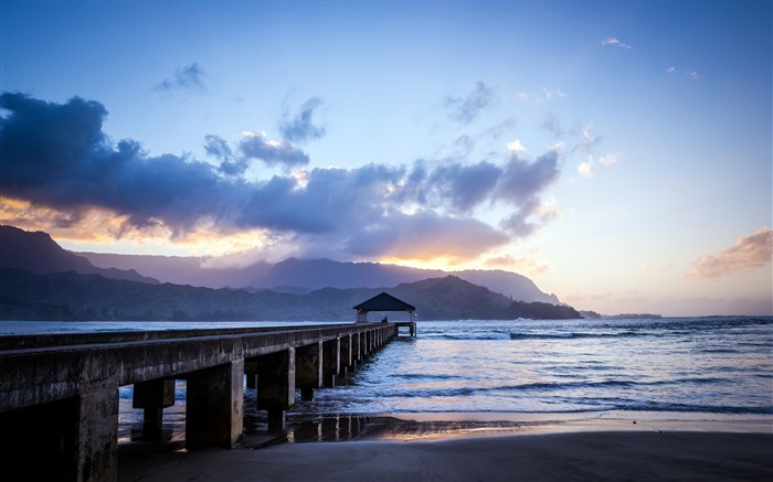 Hanalei Bay Pier Morning 2020 Scenery HD Photography Views:8007 Date:2020/5/7 6:44:12