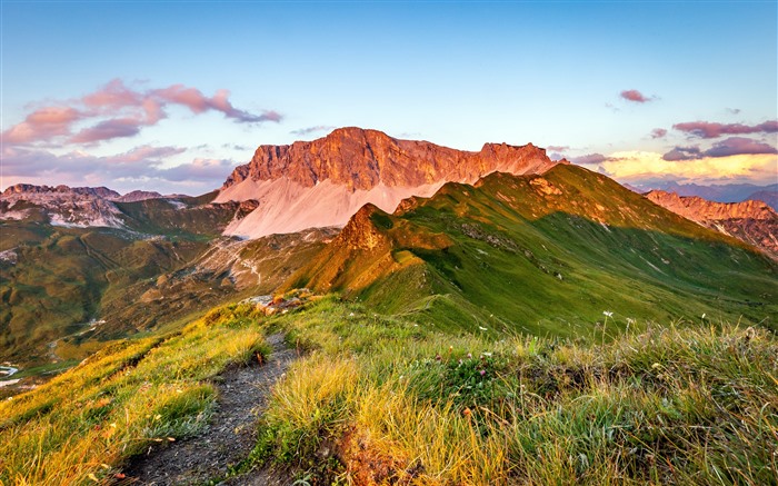 Switzerland Jagglisch Horn 2021 Scenery 4K Photo Views:8431 Date:2021/9/24 19:12:53