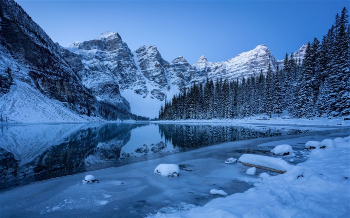 Banff National Park 2021 Moraine Lake 5K Photo Views:10128 Date:2021/10/15 17:06:42