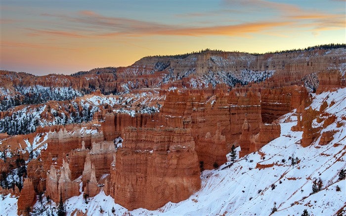 Bryce Canyon National Park 2021 First snow 5K Photo Views:7081 Date:2021/10/15 17:04:59