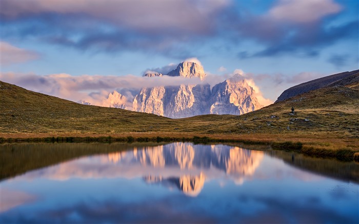 Lago Baste, Italia, 2022, Monta?as, Prados, 5k, Foto Vistas:7643