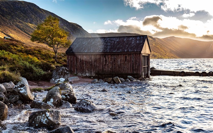 River Wooden House Loch Muick Ballater UK 5K Visualizações:3622