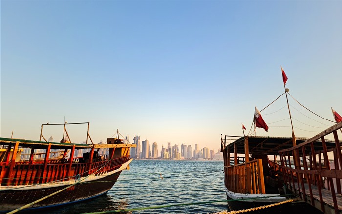 Bateau, ville, horizon, corniche, Doha, Qatar, 5K Vues:3780