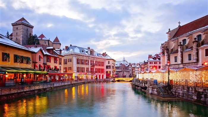 Annecy Xmas New year Holidays 2023 Bing 4K Views:5019 Date:2023/1/14 13:21:39