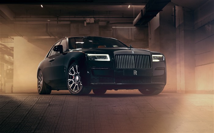 Rolls Royce,fantasma,crachá preto,2023,cartaz,5K Visualizações:3648