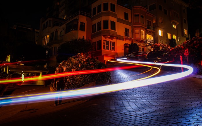 Lasers, Lombard Street, São Francisco, CA, EUA, 5K Visualizações:3208