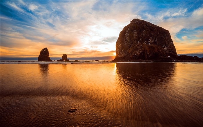 Olympic Park Coast Sunrise Cannon Beach Oregon USA 5K Views:4538 Date:2023/10/14 4:29:21