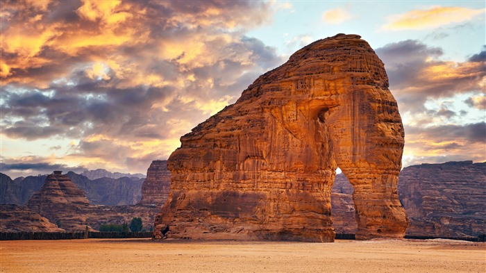 Elephant Rock, Al Ula, Arabia Saudita, Bing, 4K Vistas:2641