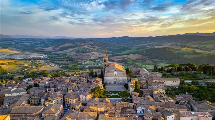 Horizonte de Todi, luz solar, Umbria, Italia, Bing, 4K Vistas:1437