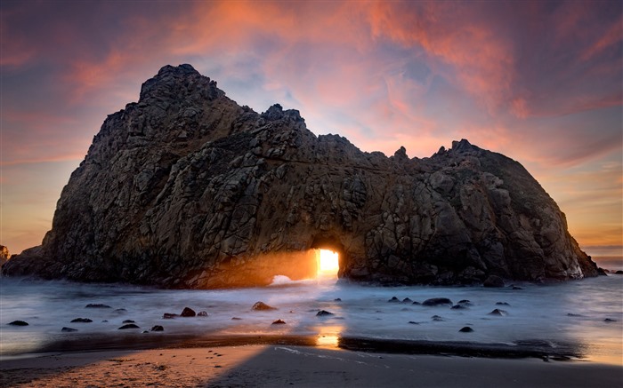 Sunshine Rock Arch Pfeiffer Beach California 5K Views:1265 Date:2024/8/23 4:38:53