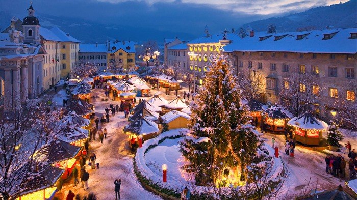 Mercado navideño, Bressanone, Bolzano, Italia, Bing, 4K Vistas:1283