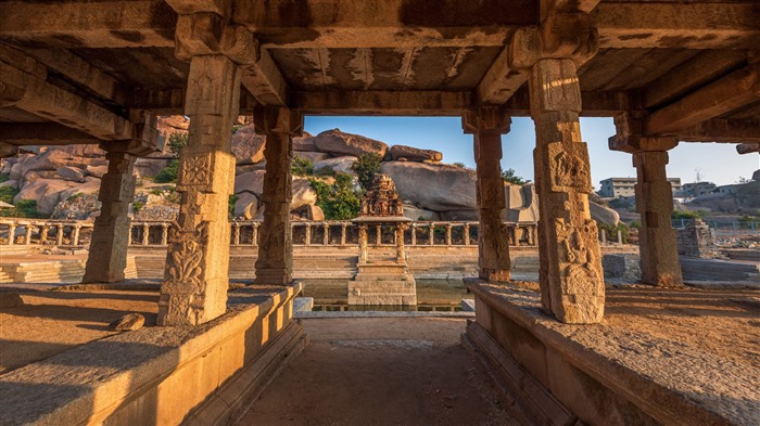 Pushkarani Sri Krishna Temple Hampi Karnataka Bing 4K Views:464